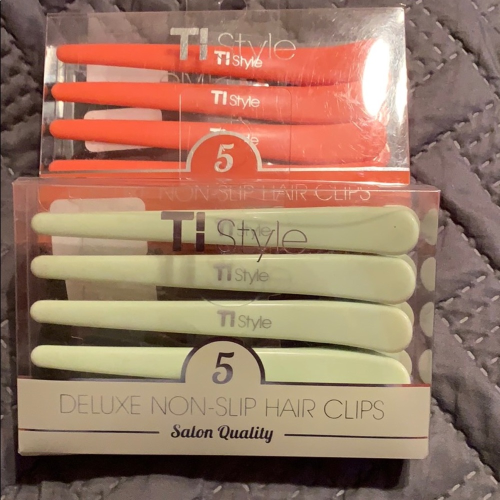 New in box Ti style deluxe non slip hair clips